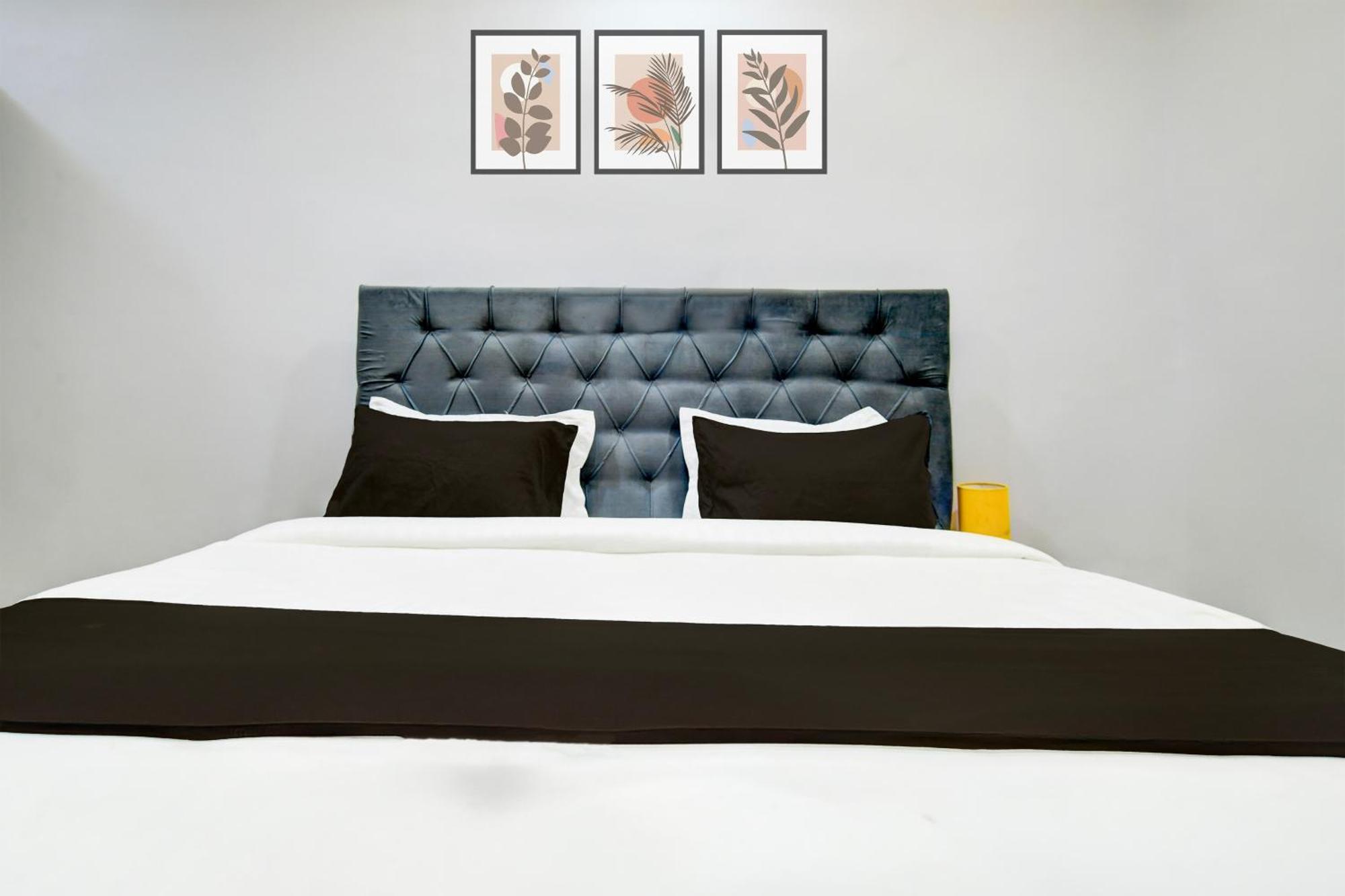 Super Hotel O D.V Near Medanta Hospital Indaur Kültér fotó